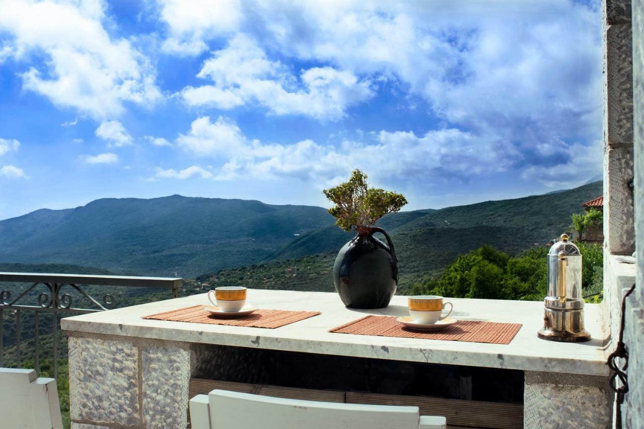 Villa The Balcony Of Mani à Tseria Extérieur photo